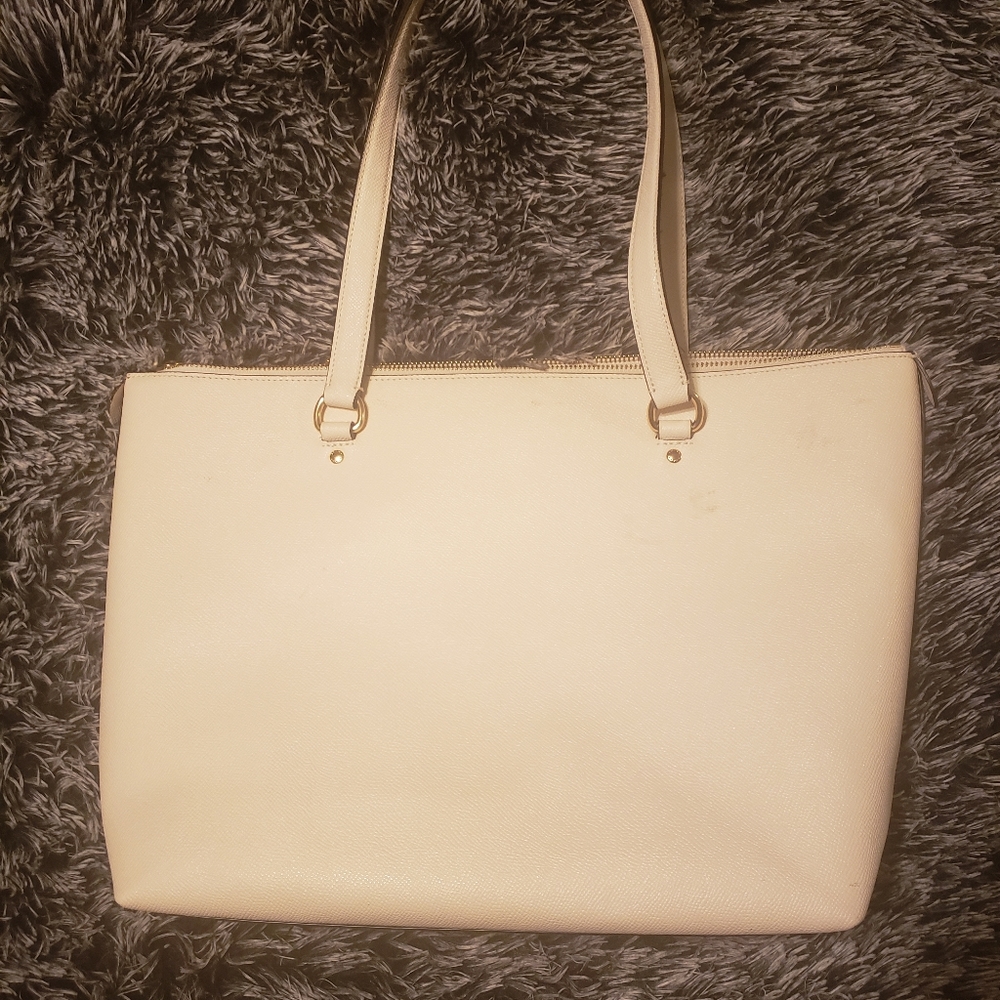 Authentic Coach Purse - Picture 3 of 5
